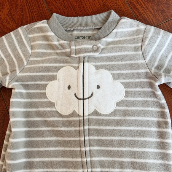 Carter’s Baby Fleece Footed Sleeper – Grey Stripe Cloud Design (6M) - Picture 3 of 11